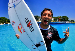 Adriano de Souza Surfista